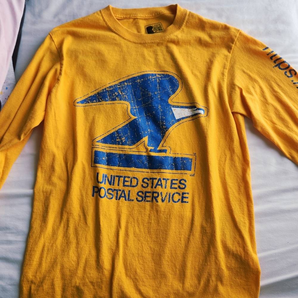 SMALL Official USPS Postal Service Yellow Stamp Mail SHIRT S Womens LOGO